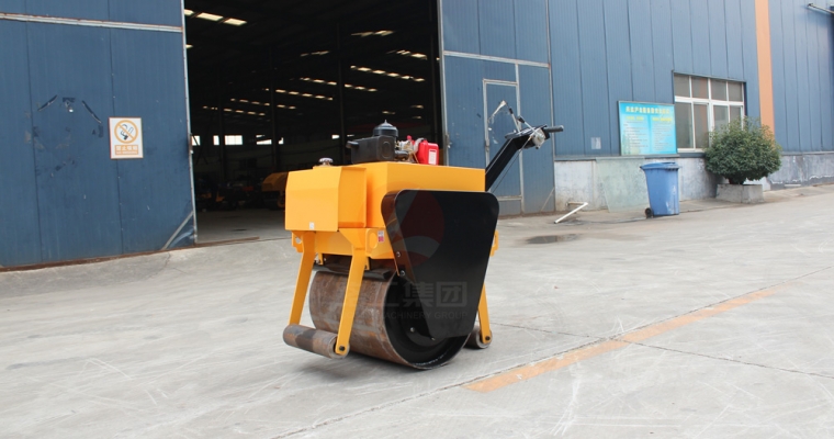 小型壓路機出現故障怎么辦？
